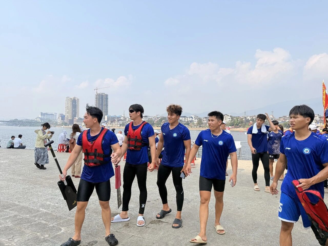 南国今报-谭凯兴摄6.jpg