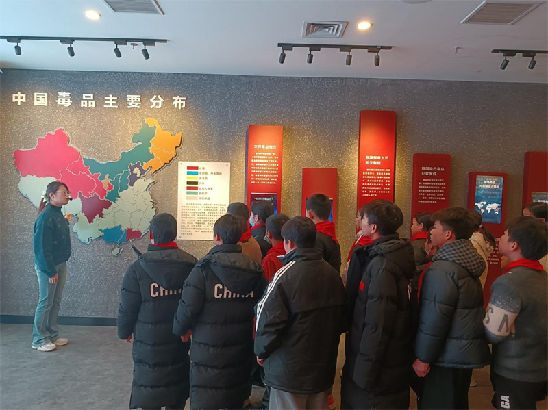 图片2.jpg